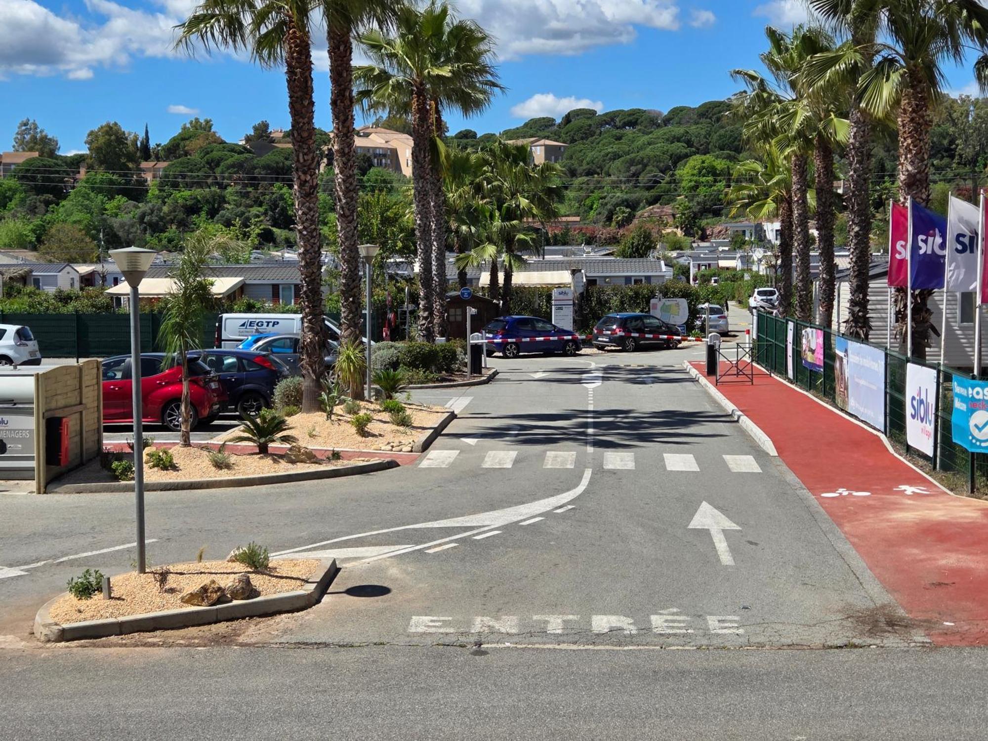 Fabuleux Mobil-Homme 4/6 Personnes Hotel Frejus Luaran gambar